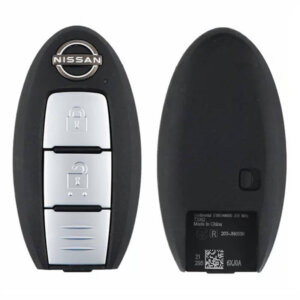 Nissan Navara smart key front and back view